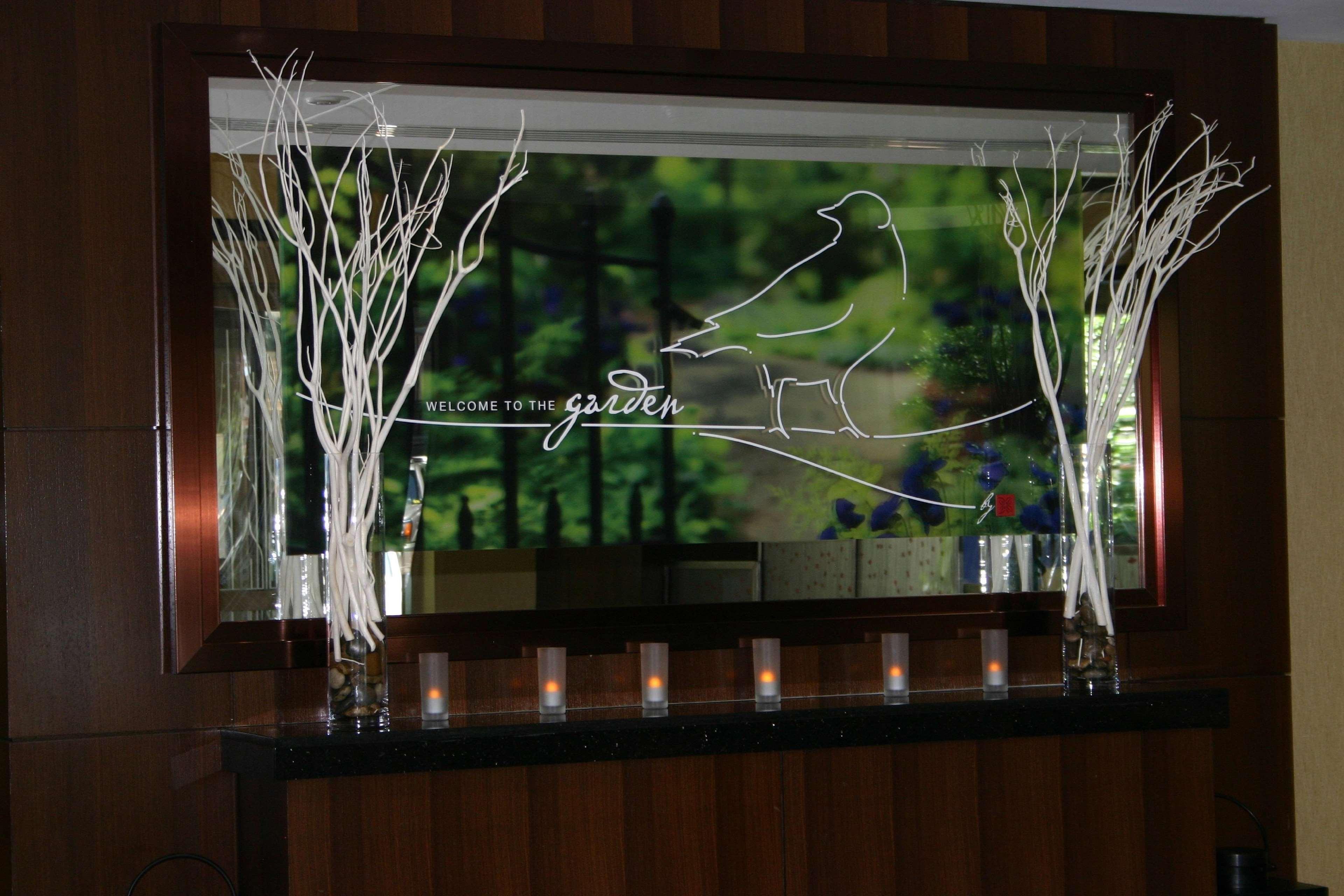 Hilton Garden Inn Bethesda Downtown Екстериор снимка