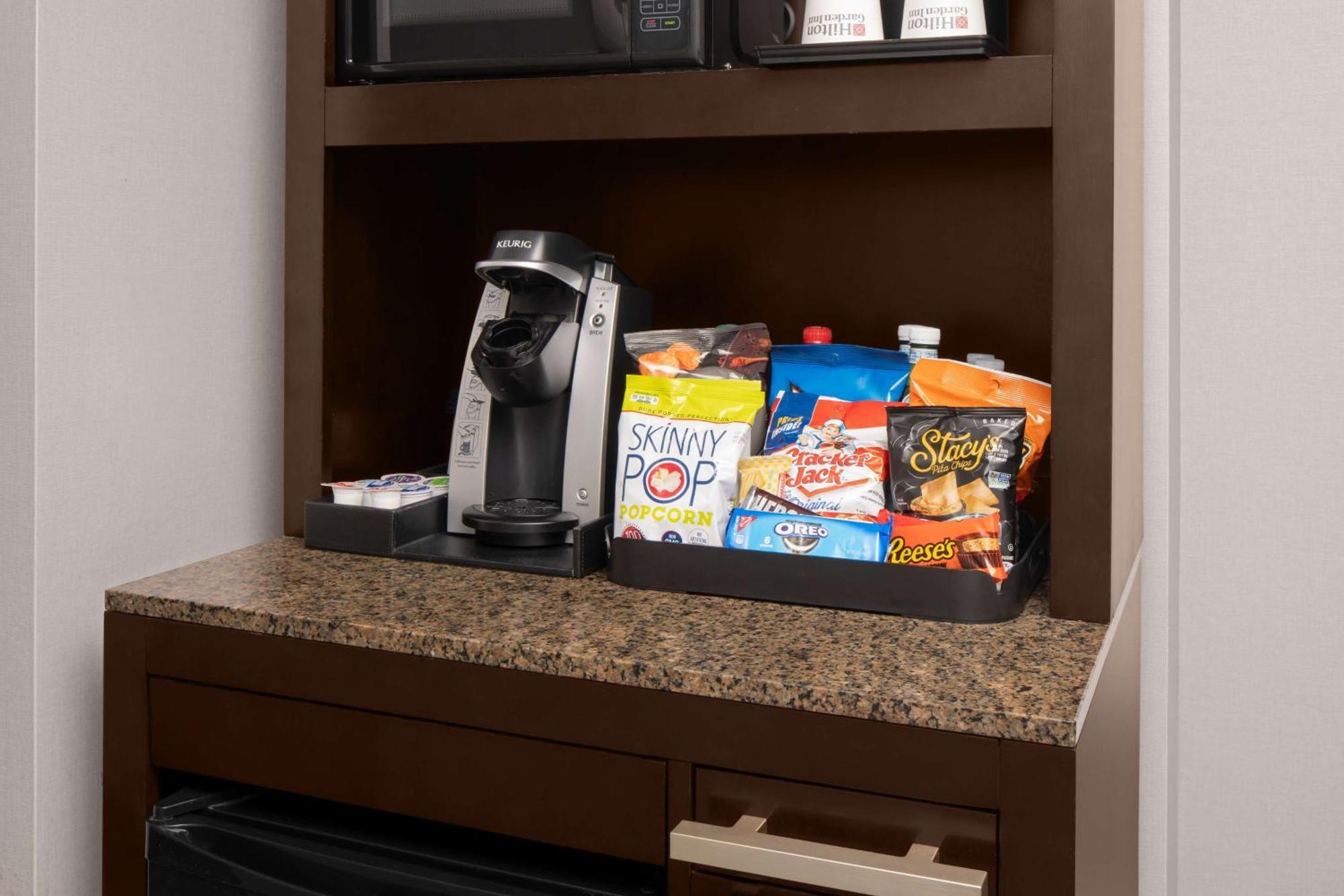 Hilton Garden Inn Bethesda Downtown Екстериор снимка