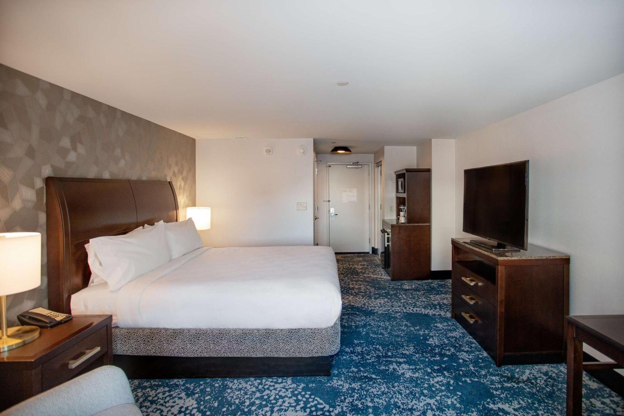 Hilton Garden Inn Bethesda Downtown Екстериор снимка